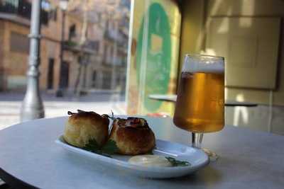 La Ronda Food & Drink