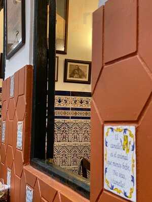 Taberna San Miguel Casa El Pisto