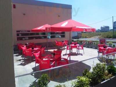 Cafeteria Restaurante Garabolos