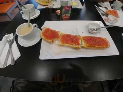 Restaurantes Gigantes Brutus Ávila