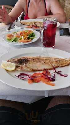 Restaurante La Orilla De Los Pescadores - Photo 8