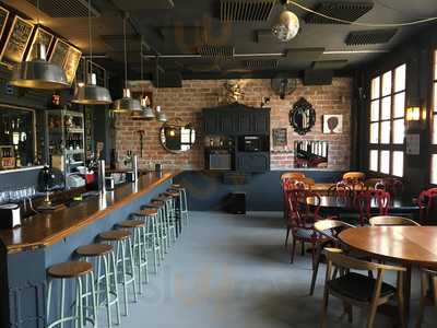 Wylie Sitges Craft Beer & Food