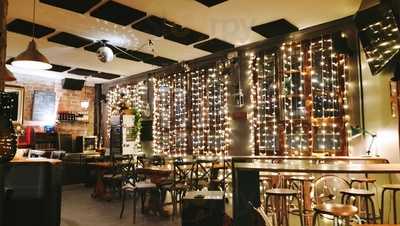 Wylie Sitges Craft Beer & Food