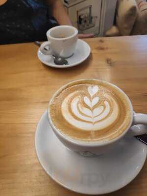 Ratiños Coffee Shop