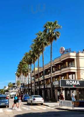 Roma Pizzeria And Steak House