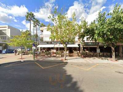 Roma Pizzeria And Steak House