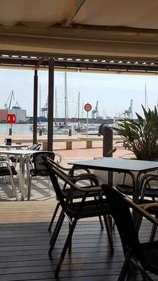 Local 14 Puerto Azahar