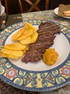 Taberna La Yerbabuena