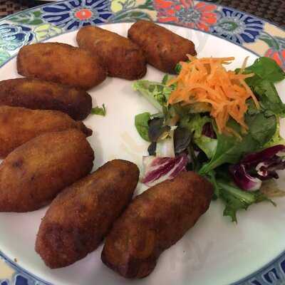 Taberna La Yerbabuena