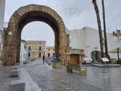 Autoservicio -restaurante Gofy