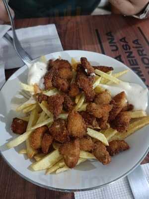 Croqueburguer Y Copas