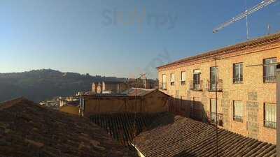 Hospederia Casa De Cisneros