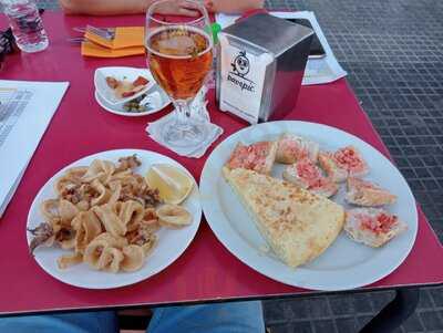 Bar Restaurant Pavepic