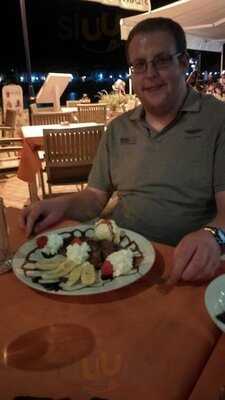 Restaurant Sunset Blvd