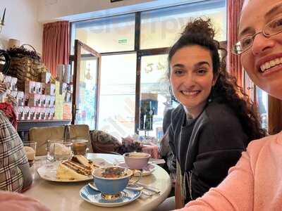 Petit Salón De Té Queriendo-te