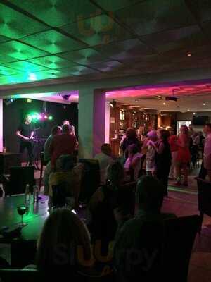 The Local La Florida