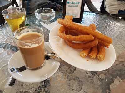 Churrería Cafetería Amanecer
