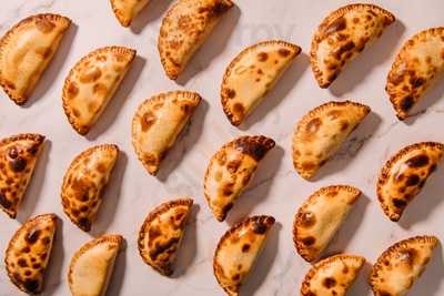 Empanada Club
