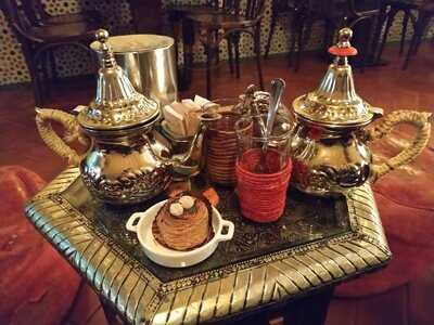 Al-andalus Teteria Y Restauracion Oriental