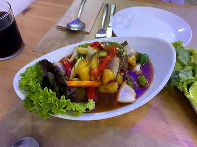 Lemongrass Thai Food