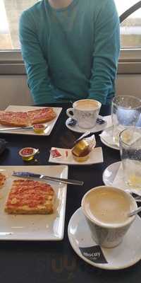 Teixugo Coffee & Sweet