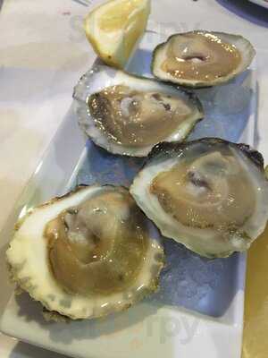 A Lareira: Restaurante Gallego