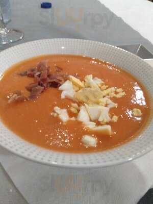 A Lareira: Restaurante Gallego