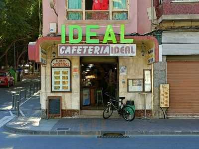 Cafetería Ideal