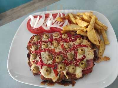 A Tu Gusto, Hamburguesería