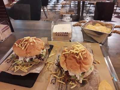 Amores Perros Castellon