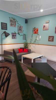 Cafetería Coffee Runners