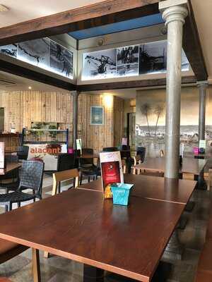 Cafeteria Pasteleria Las Salinas