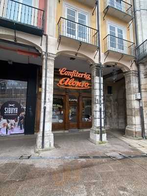 Confiteria Alonso De Linaje