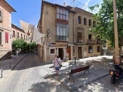 La Flor De La Esquina