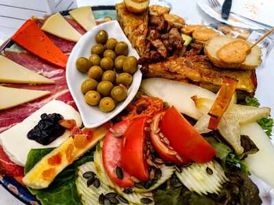 Asador Restaurante Grill La Ganania