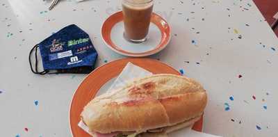 Churreria Cafeteria Hubara