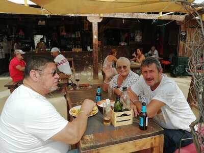 Chiringuito Waves Beach Bar