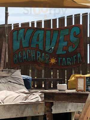 Chiringuito Waves Beach Bar