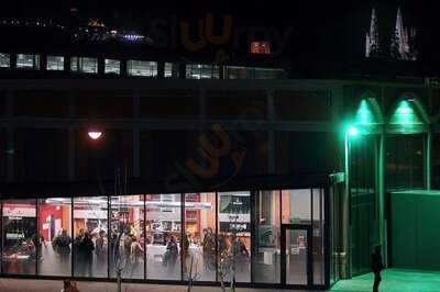 El Hangar Cafetería