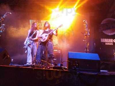 El Hangar Cafetería