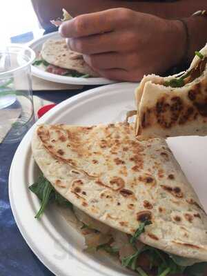 Mediterrania, La Cuina Que Et Cuida