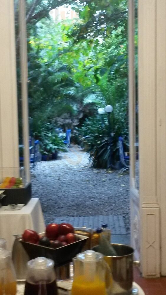 Hotel Medium Romantic