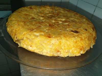 Cafetería De Usos Múltiples