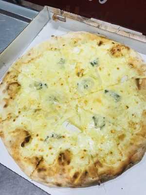 El Gauchito Pizzeria