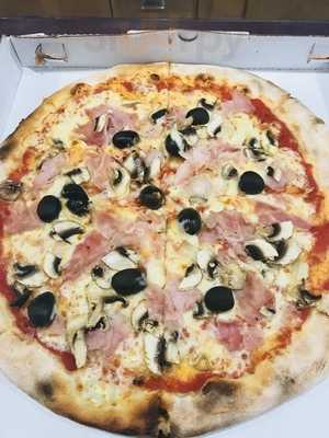 El Gauchito Pizzeria