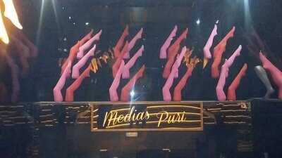 Restaurante Medio Punto