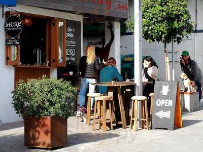 Meke Café
