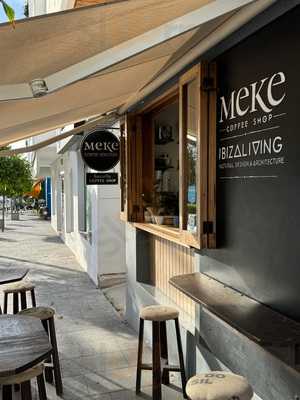 Meke Café