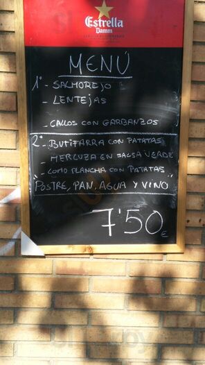 Bar De Tapas /restaurante El Raco De La Mami