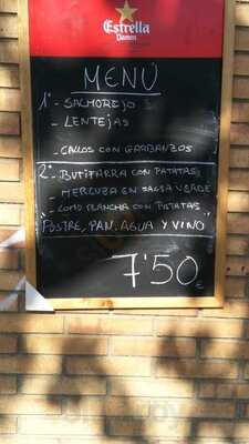 Bar De Tapas /restaurante El Raco De La Mami